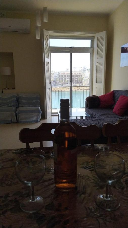 Sea View 2 Bedroom Apartment Marsaskala Buitenkant foto