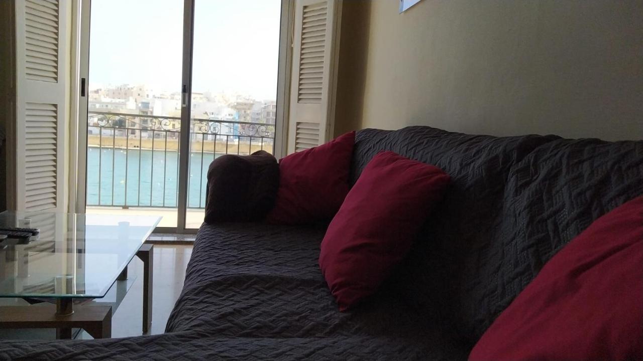 Sea View 2 Bedroom Apartment Marsaskala Buitenkant foto
